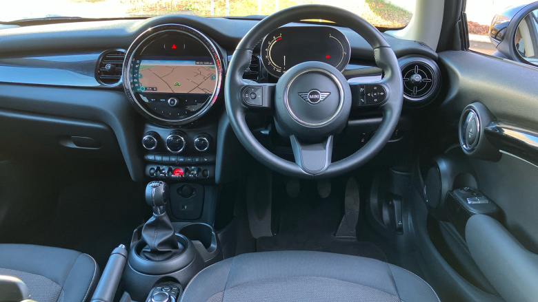 MINI Hatchback 1.5 Cooper Classic 3dr Petrol Hatchback